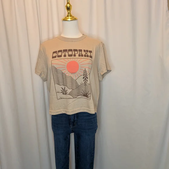 Cotopaxi Beige Graphic T-Shirt - Picture 2 of 3